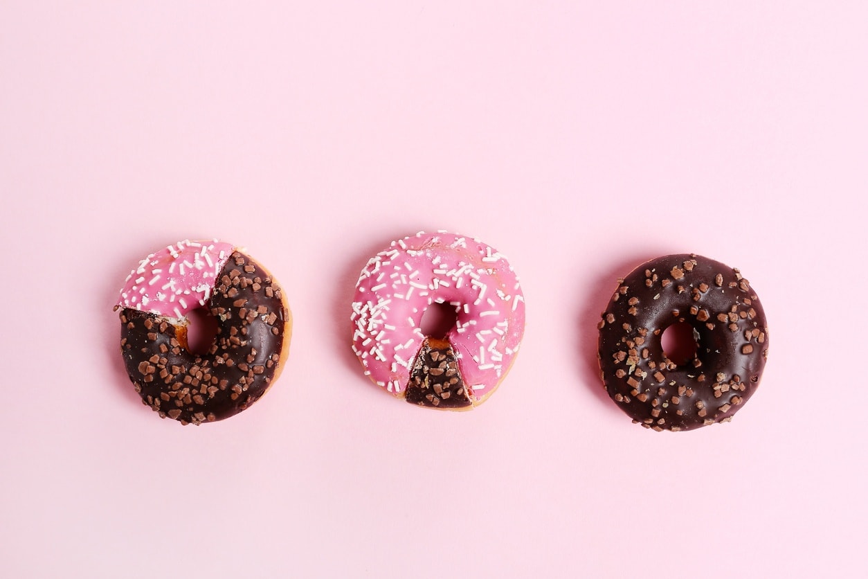 Infographics represented by delicious donuts.